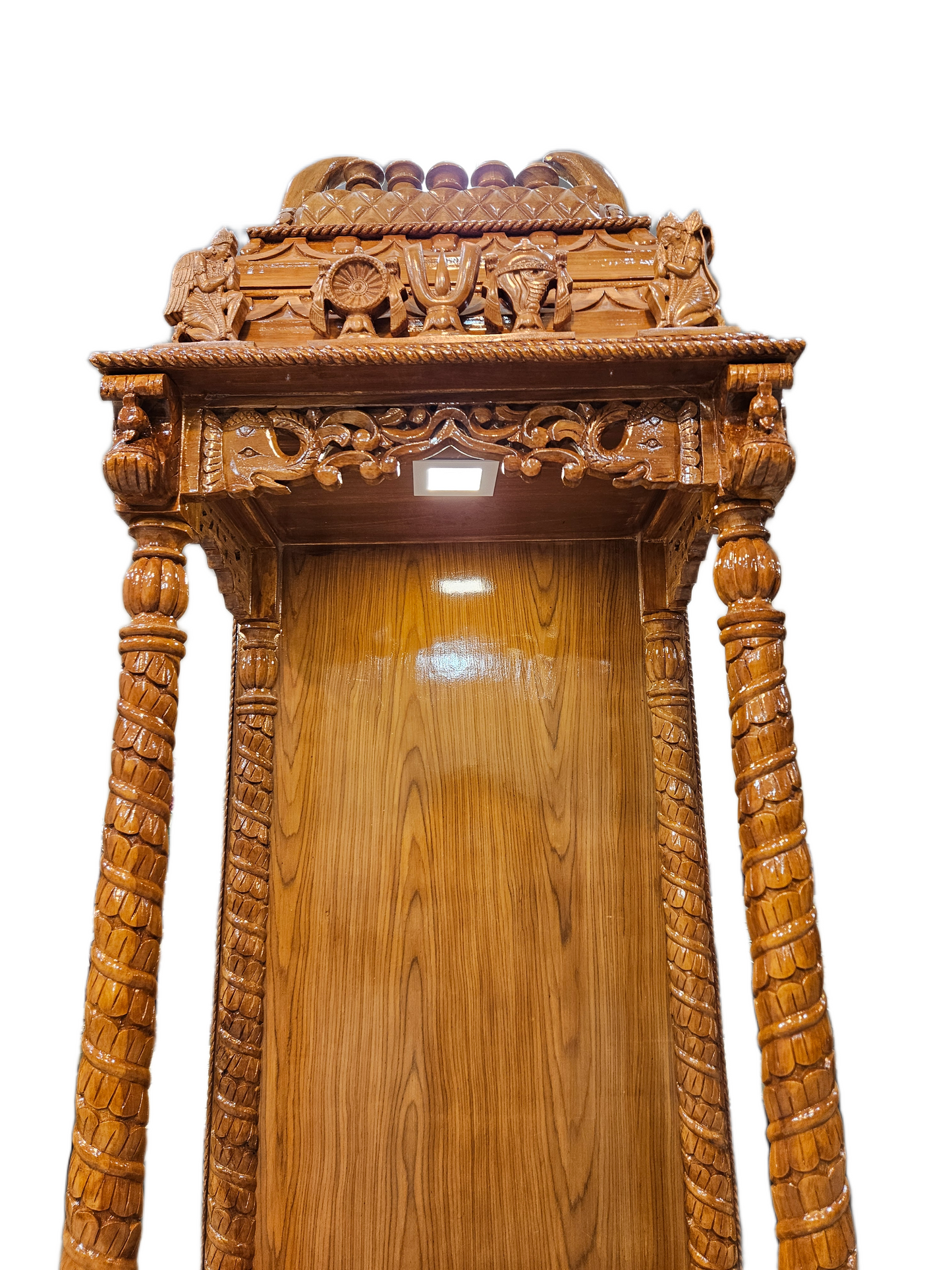 Designer Wooden Temple with Traditional Craftsmanship