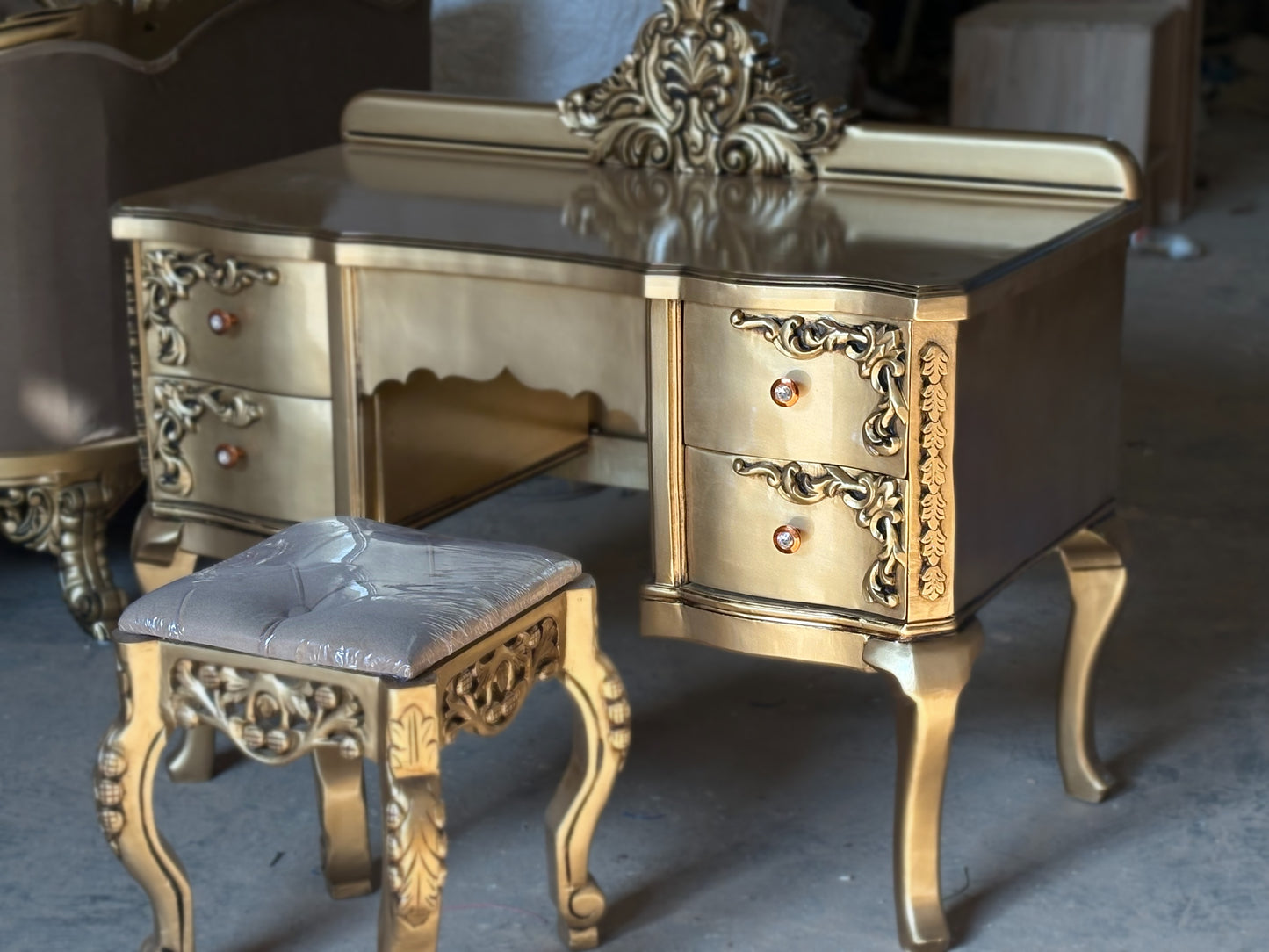 Premium Solid Wood Dressing Table with Mirror & Storage