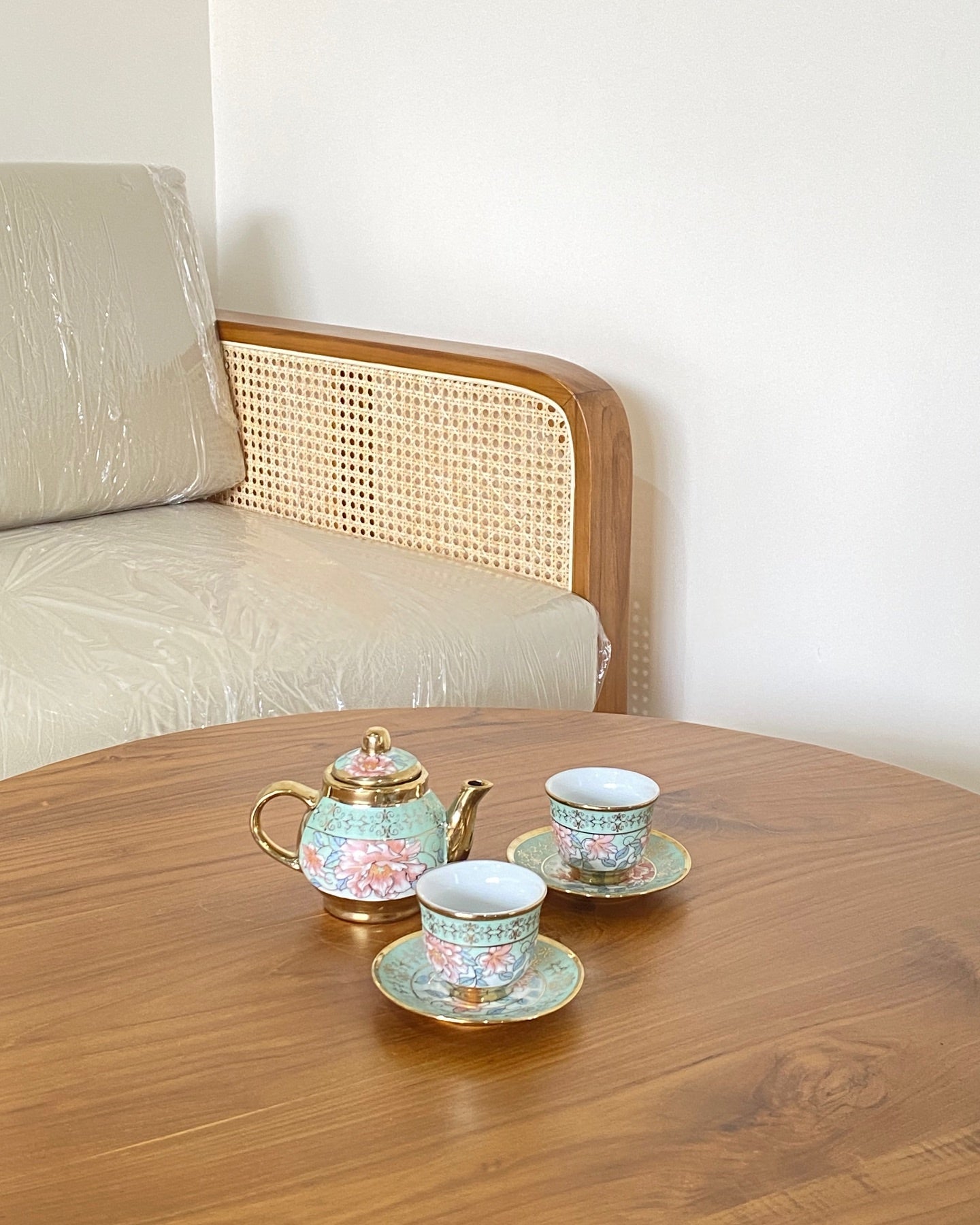 Designer Wooden 3-Seater Sofa with Comfortable Cushions