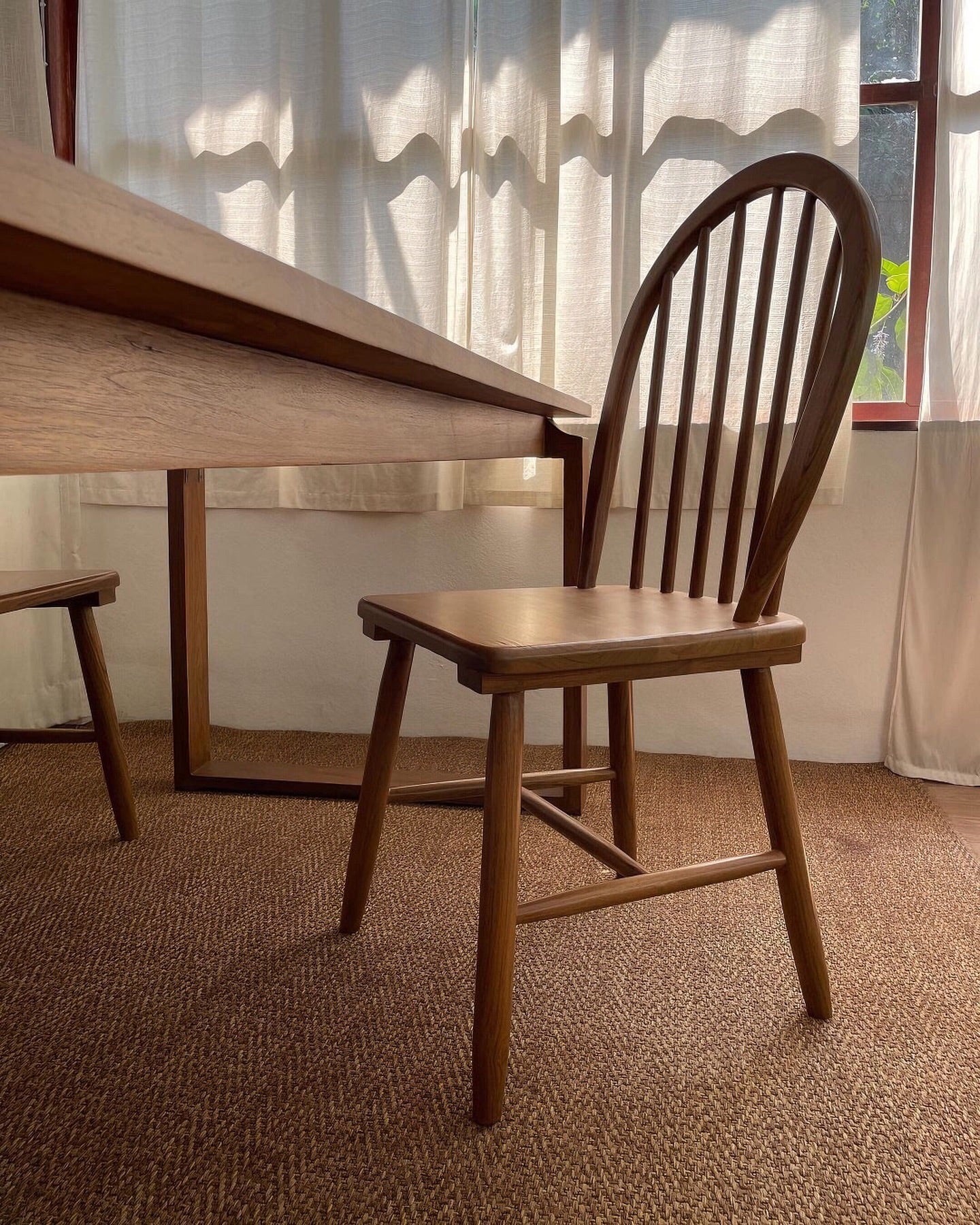 Modern Oak Dining Table Set with Premium Fabric Upholstery