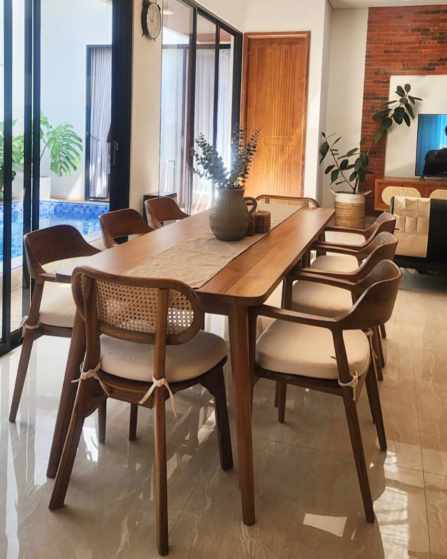 Solid & Durable Dining Table with Seating