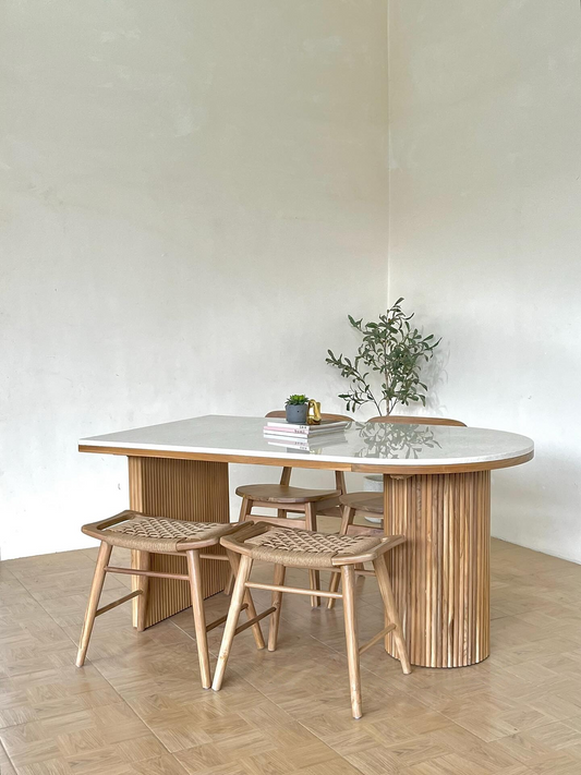 High-Quality Dining Set for Everyday Use