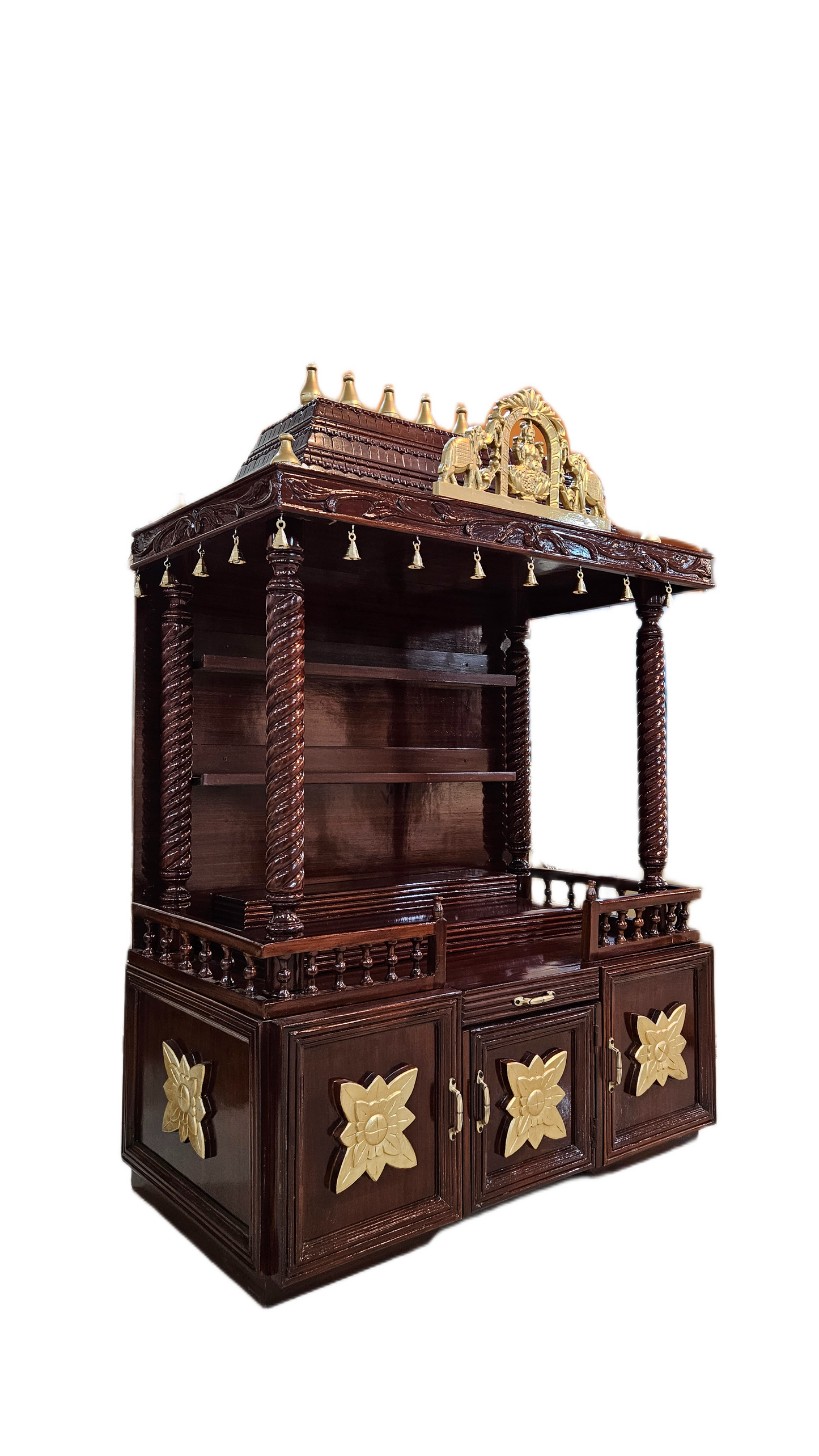Classic Wooden Mandir with Traditional Artistry