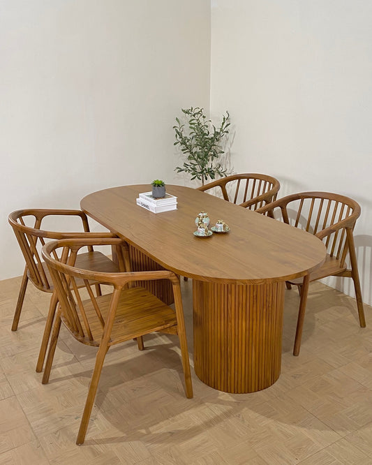 Modern Dining Set for Stylish Interiors