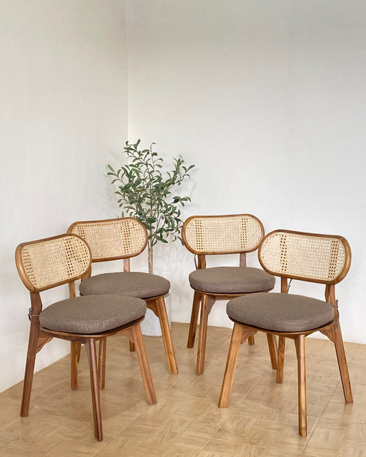 Classic Solid Wood Dining Chair with Soft Cushion Seat