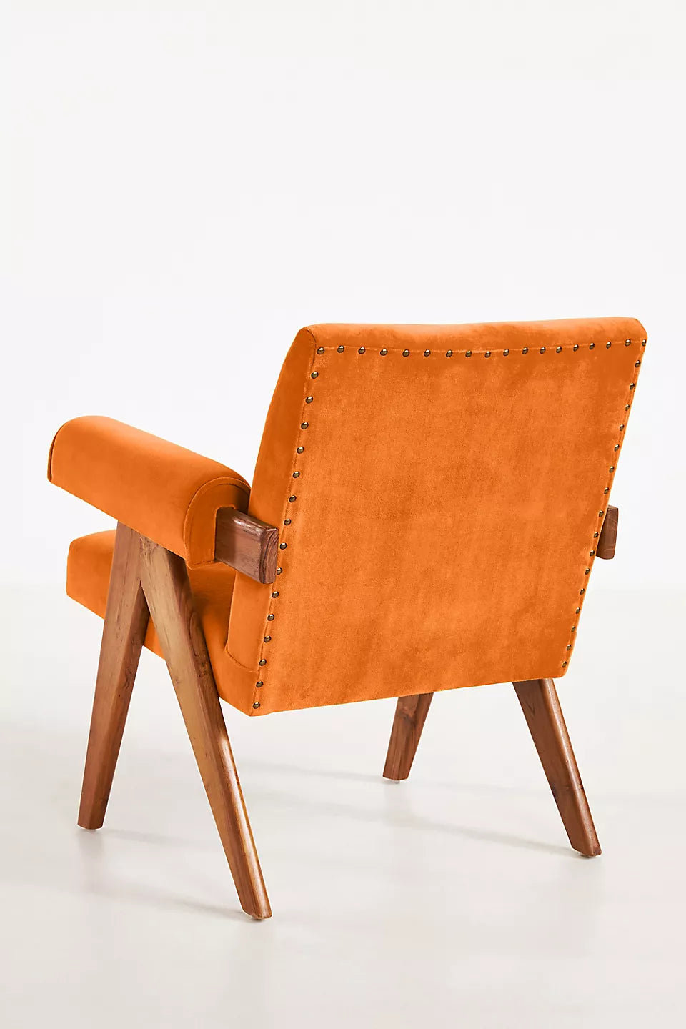 Contemporary Wooden Chair with Simple Minimal Finish