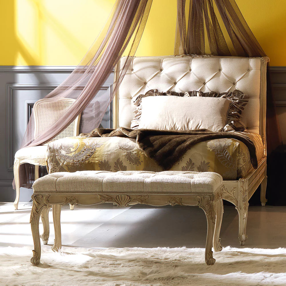 Small Royal-Inspired Wooden Bed