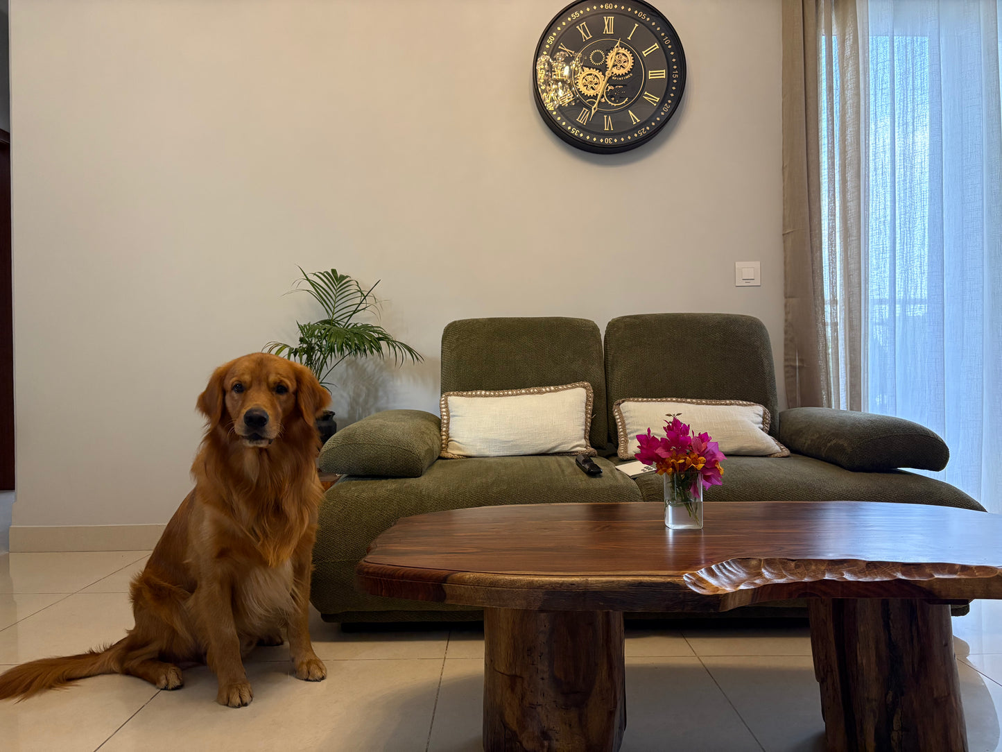 Modern Luxury Coffee Table for Stylish Living Rooms