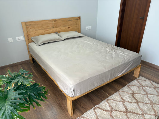 Wooden Bed – Timeless Bohemian Charm