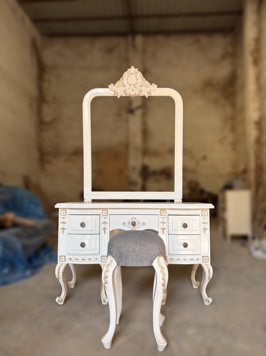 Luxury Hand-Carved Wooden Dressing Unit for Elegant Bedrooms | Premium Solid Wood Dressing Table with Mirror & Storage
