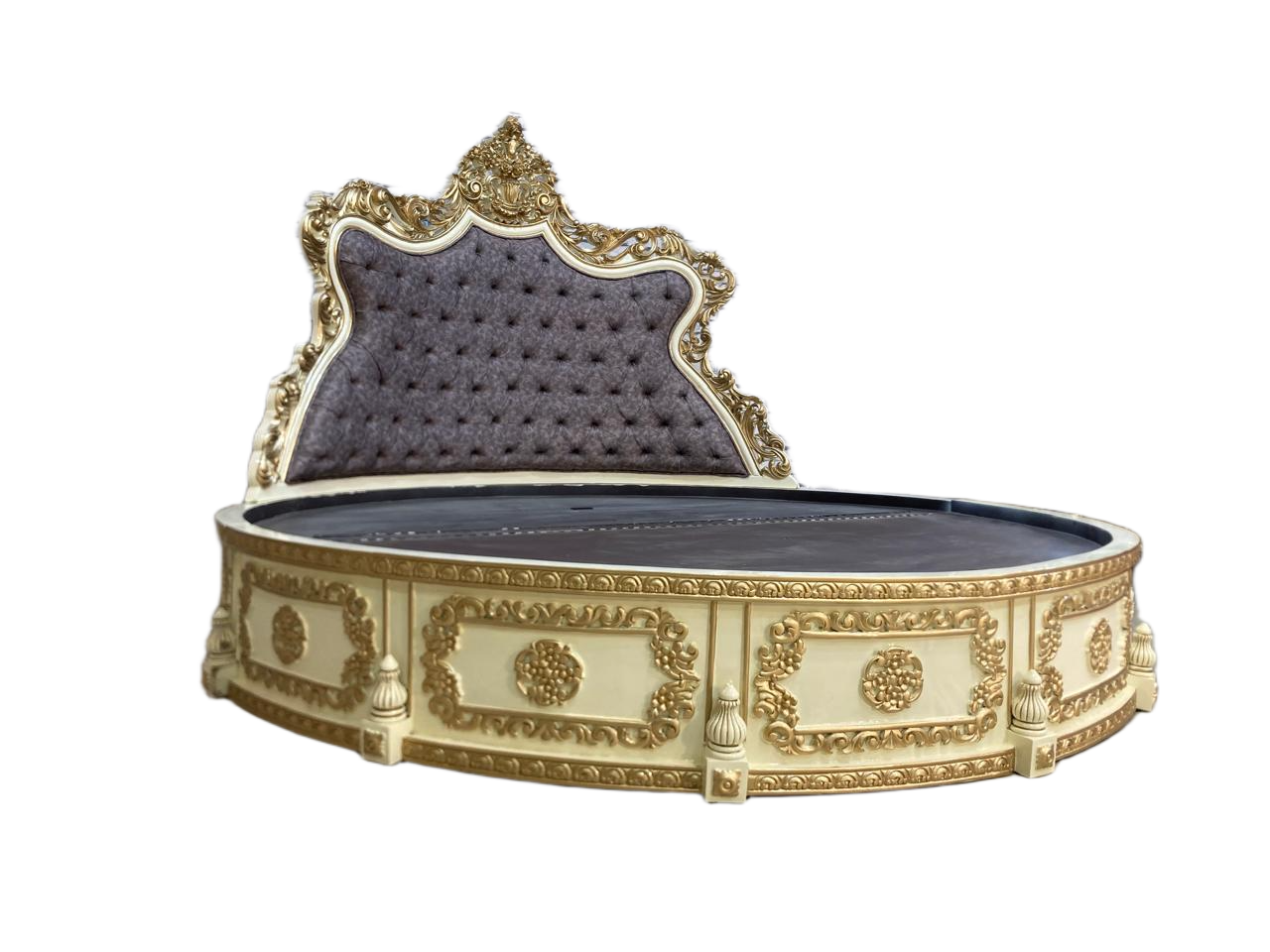 Classic Antique-Style Carved Bed in Solid Wood