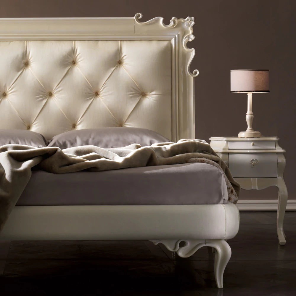 Designer Bedroom Furniture – Wooden Carved Bed