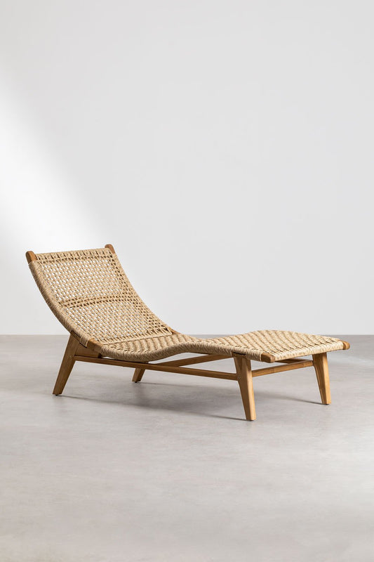 Elegant Wooden Chair with Simple Minimal Design