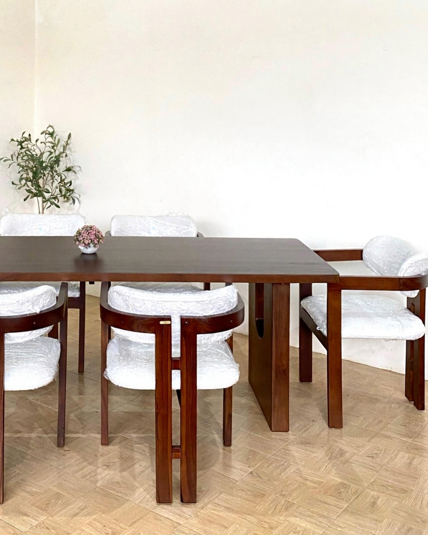 Luxury Dining Set for Home & Dining Room