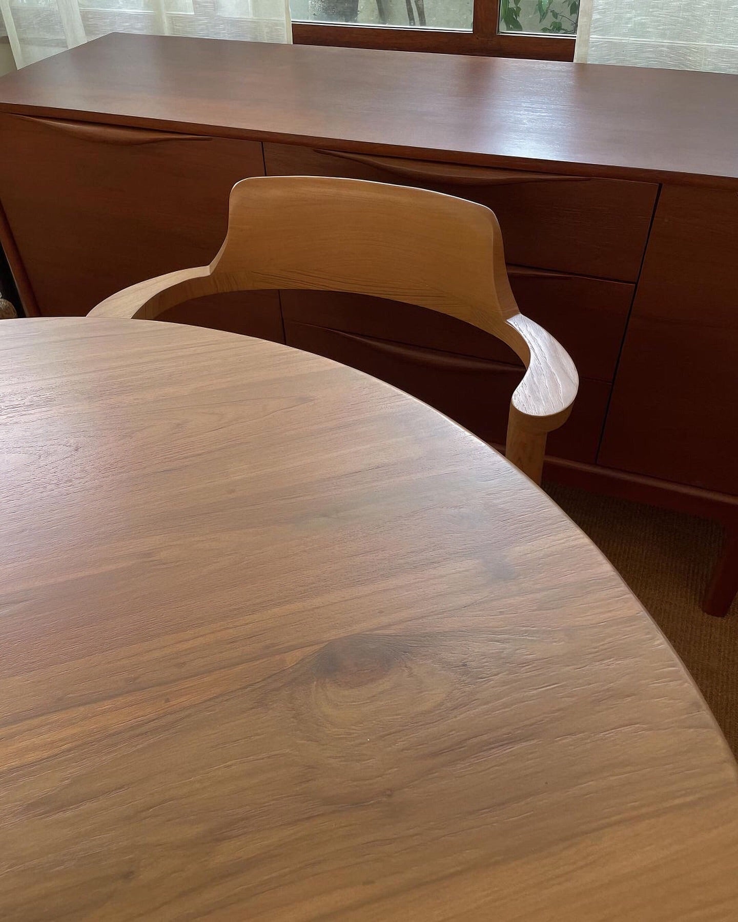 Elegant Wooden Dining Table for Modern Interiors