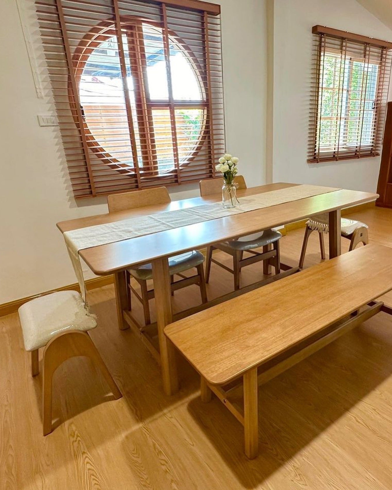 Natural Finish Dining Table Set with Stylish Curved-Back Chairs