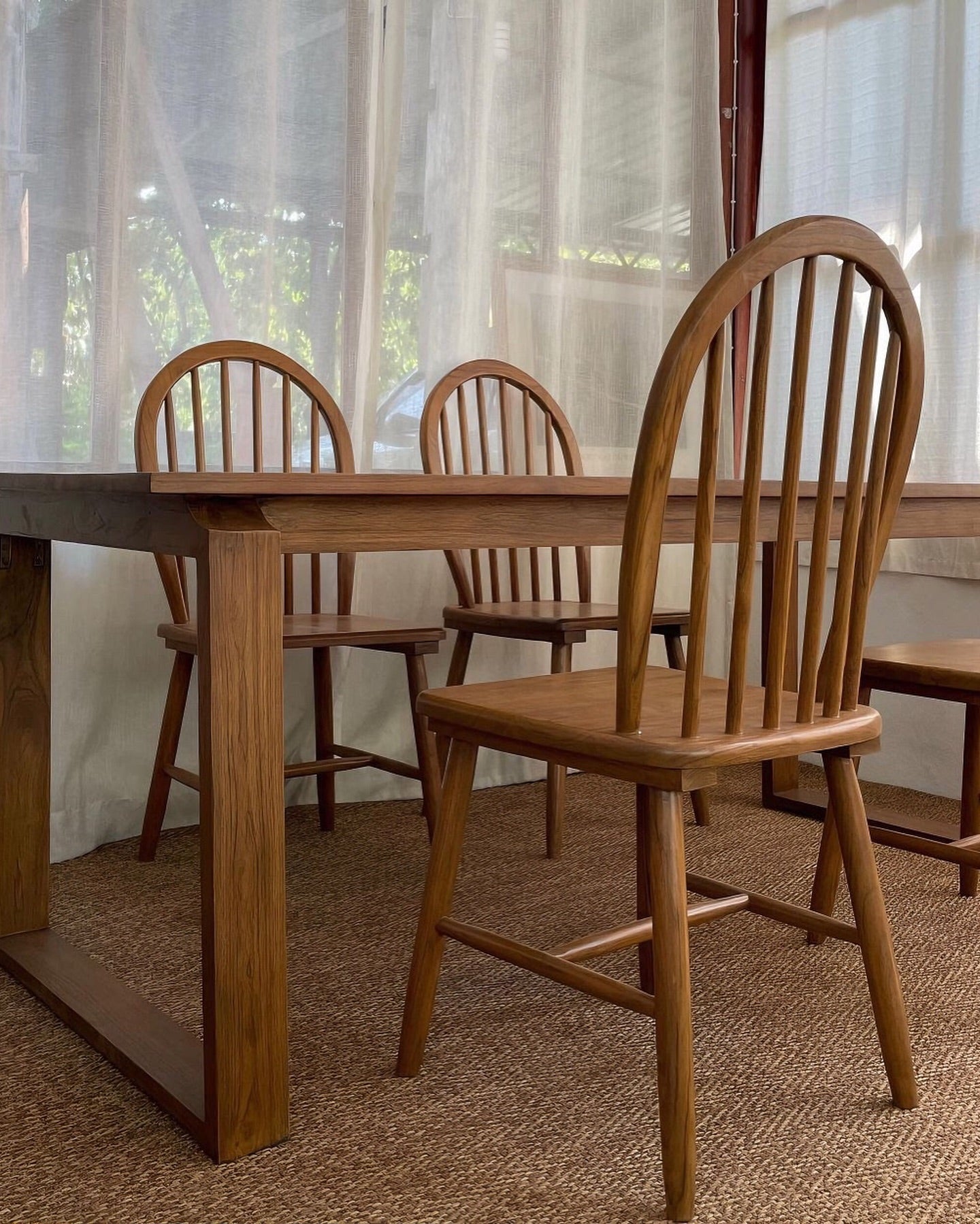 Modern Oak Dining Table Set with Premium Fabric Upholstery