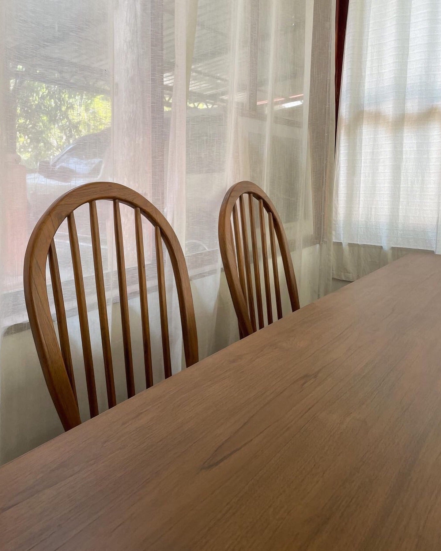 Modern Oak Dining Table Set with Premium Fabric Upholstery