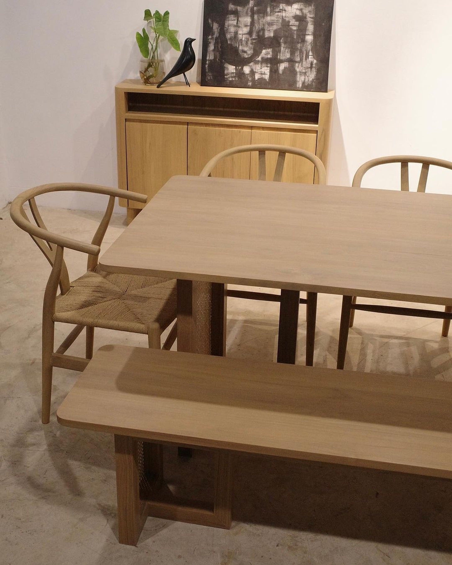 Sleek & Stylish 7-Seater Dining Table Set – Perfect for Urban Homes